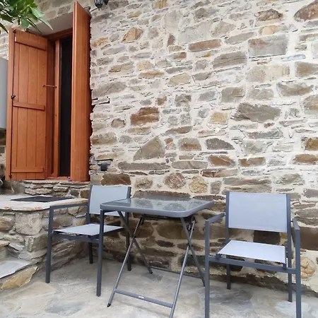 Maion: Traditional House - Old Village نيكيتي