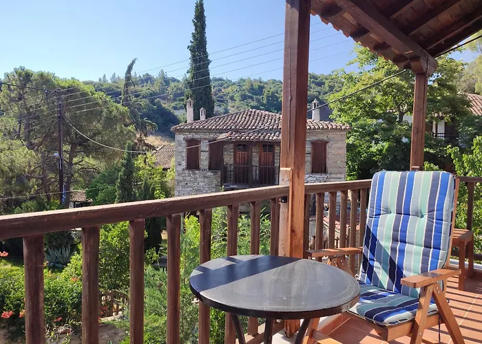 Maion: Traditional House - Old Village Nikiti (Sithonia)